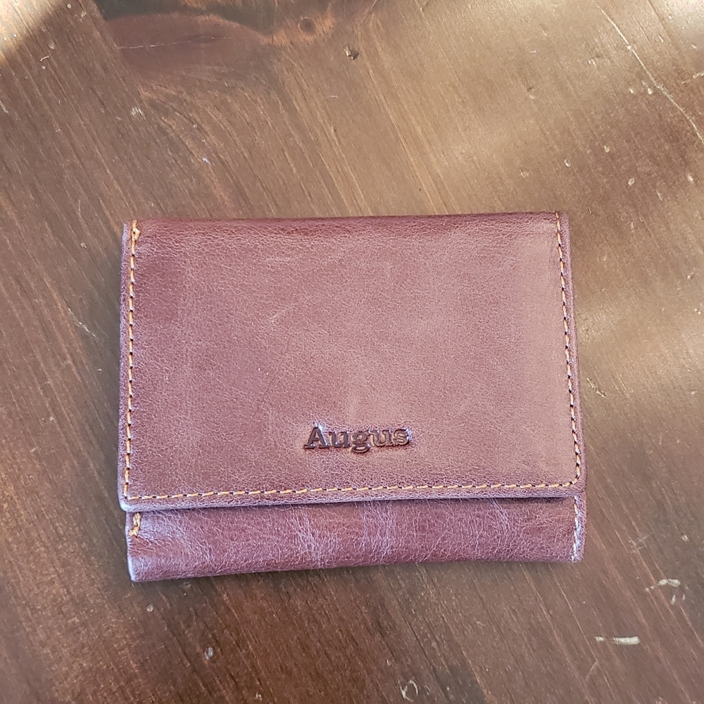 NWT Augus trifold men wallet